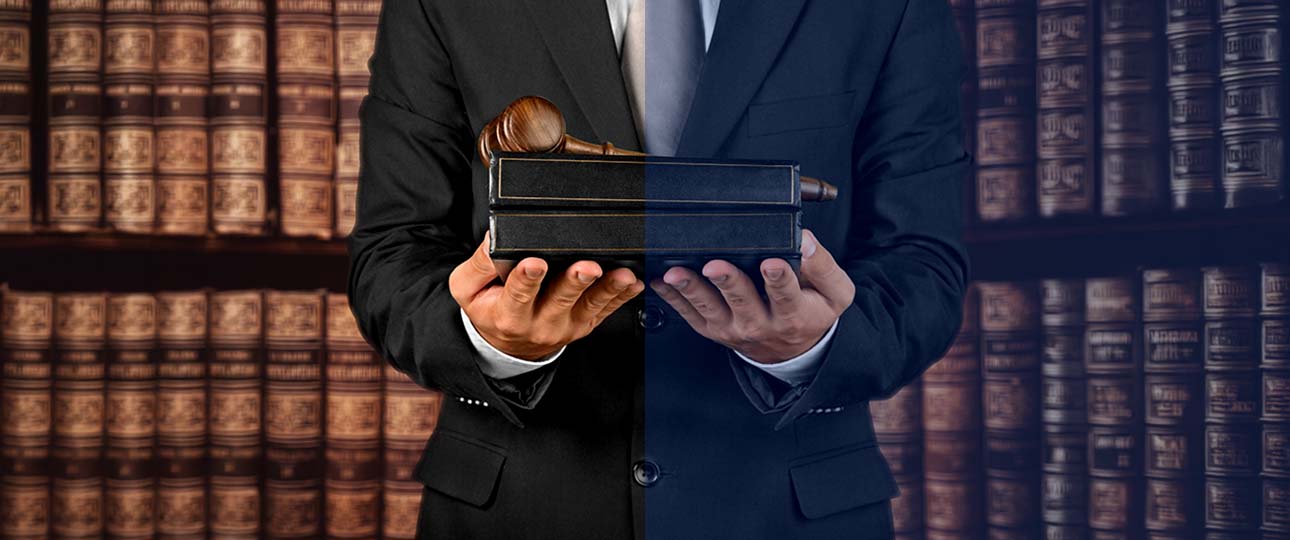 الكتب القانونية التي يقرأها القضاة: رحلة في عالم المعرفة القانونية